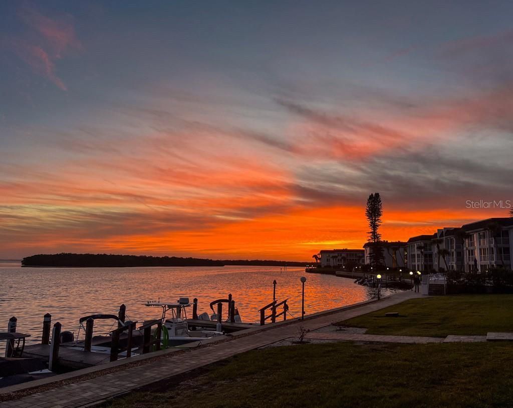 4310 Falmouth Drive, Unit 102, Longboat Key, FL 34228 Photo