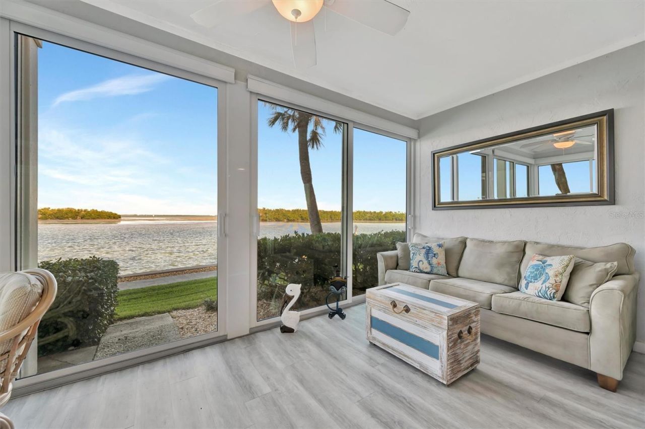 4310 Falmouth Drive, Unit 102, Longboat Key, FL 34228 Photo