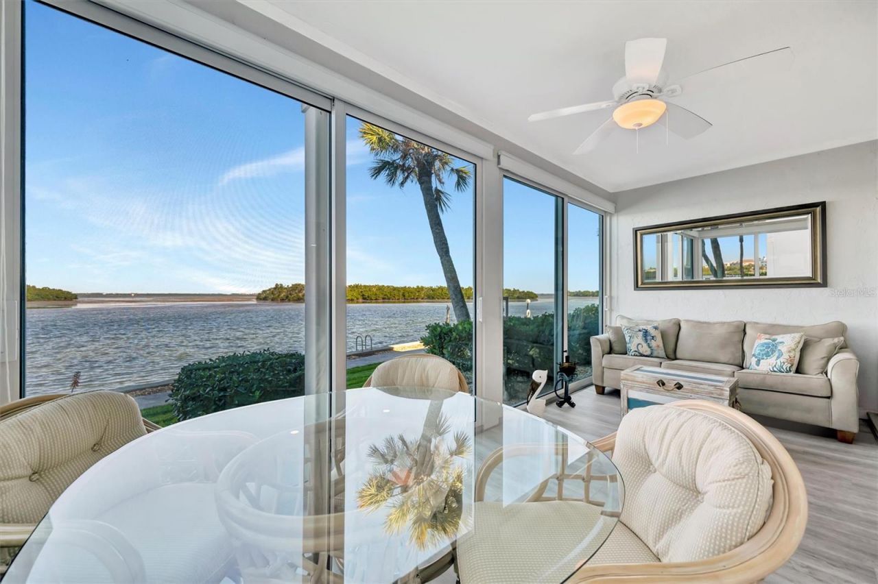 4310 Falmouth Drive, Unit 102, Longboat Key, FL 34228 Photo