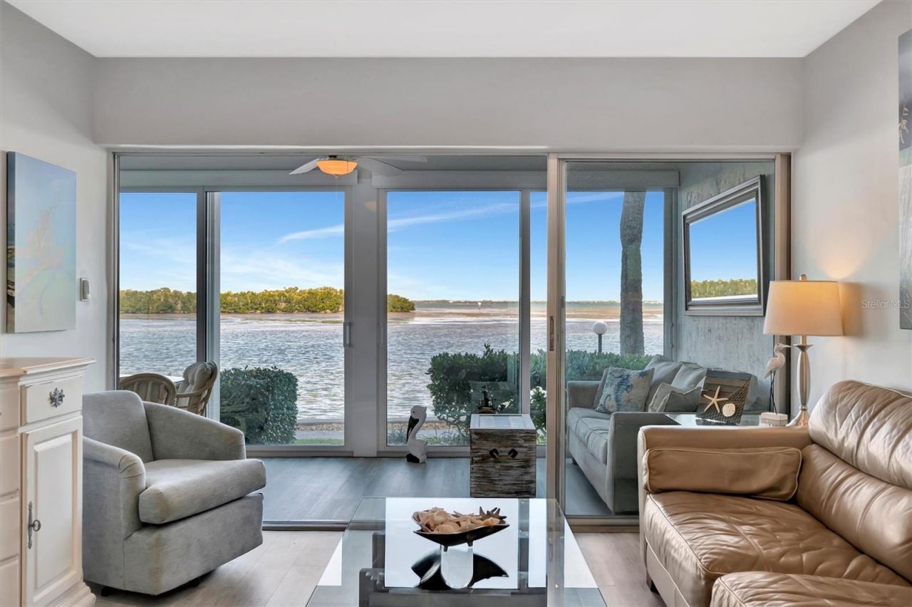 4310 Falmouth Drive, Unit 102, Longboat Key, FL 34228 Photo