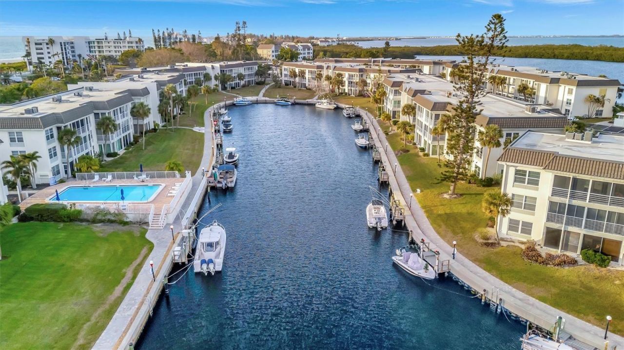 4310 Falmouth Drive, Unit 102, Longboat Key, FL 34228 Photo