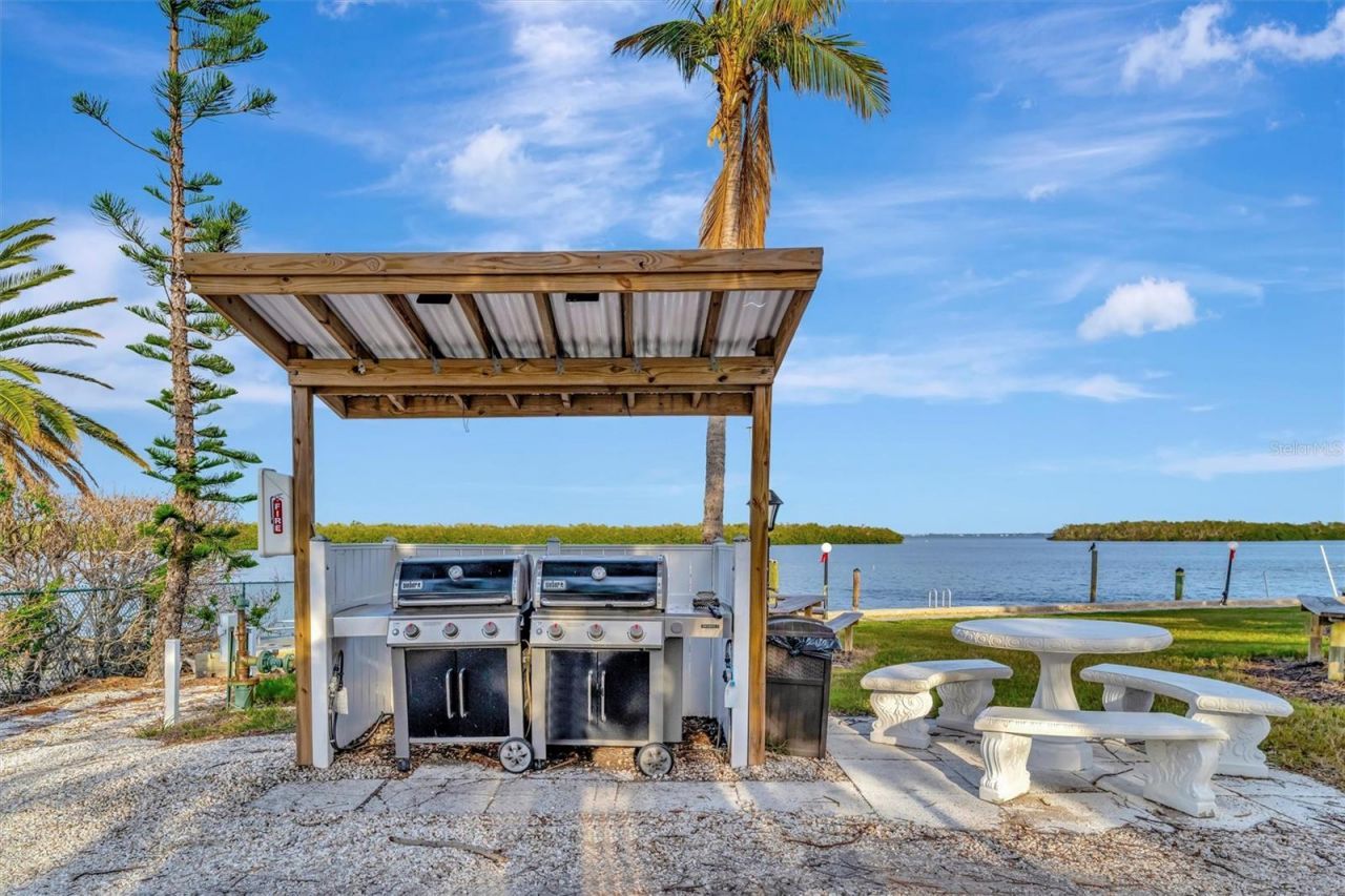 4310 Falmouth Drive, Unit 102, Longboat Key, FL 34228 Photo