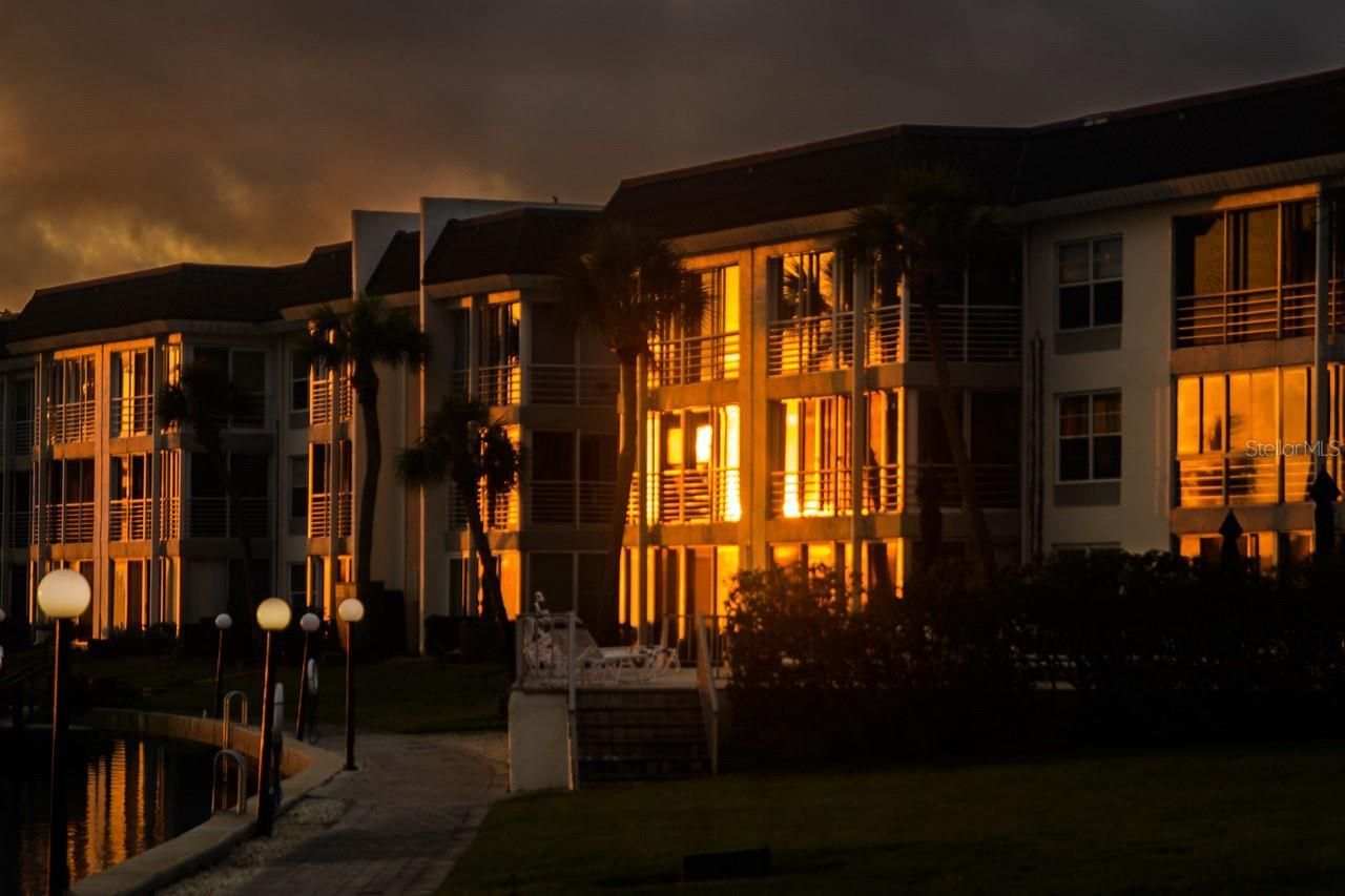 4310 Falmouth Drive, Unit 102, Longboat Key, FL 34228 Photo