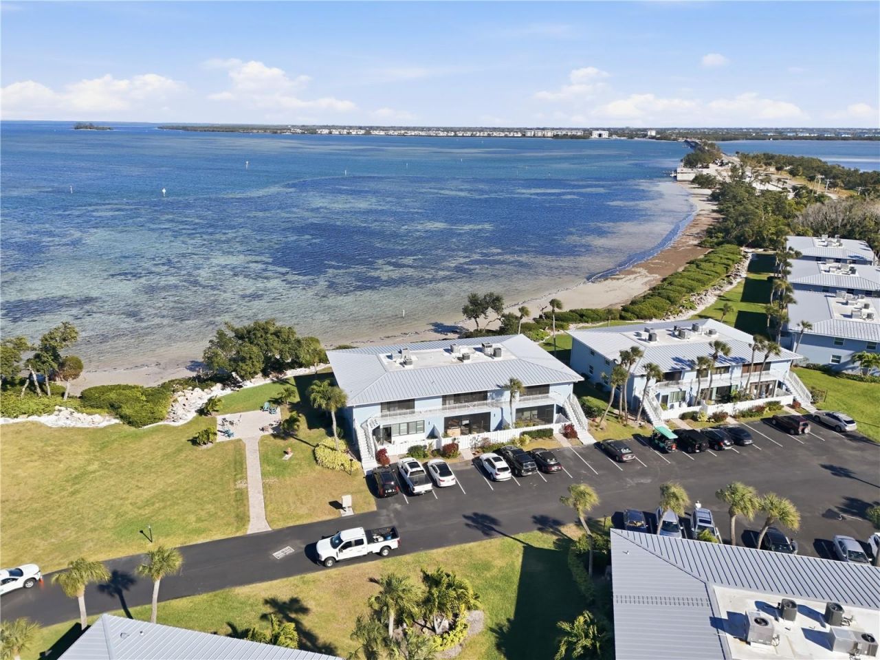 600 Manatee Avenue, Unit 210, Holmes Beach, FL 34217 Photo