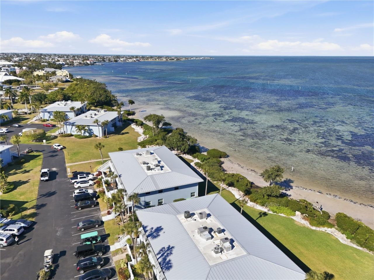 600 Manatee Avenue, Unit 210, Holmes Beach, FL 34217 Photo