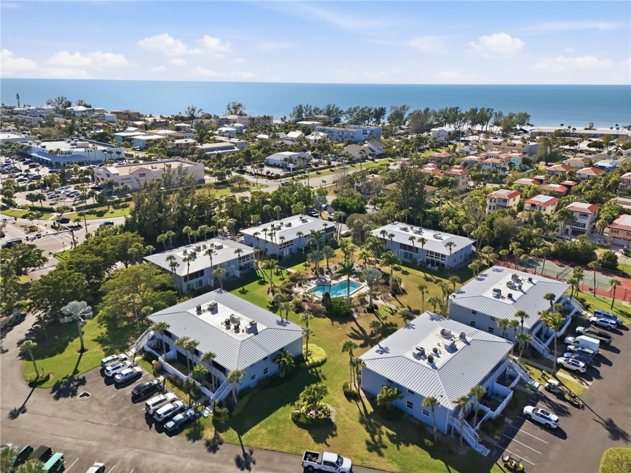 600 Manatee Avenue, Unit 210, Holmes Beach, FL 34217 Photo