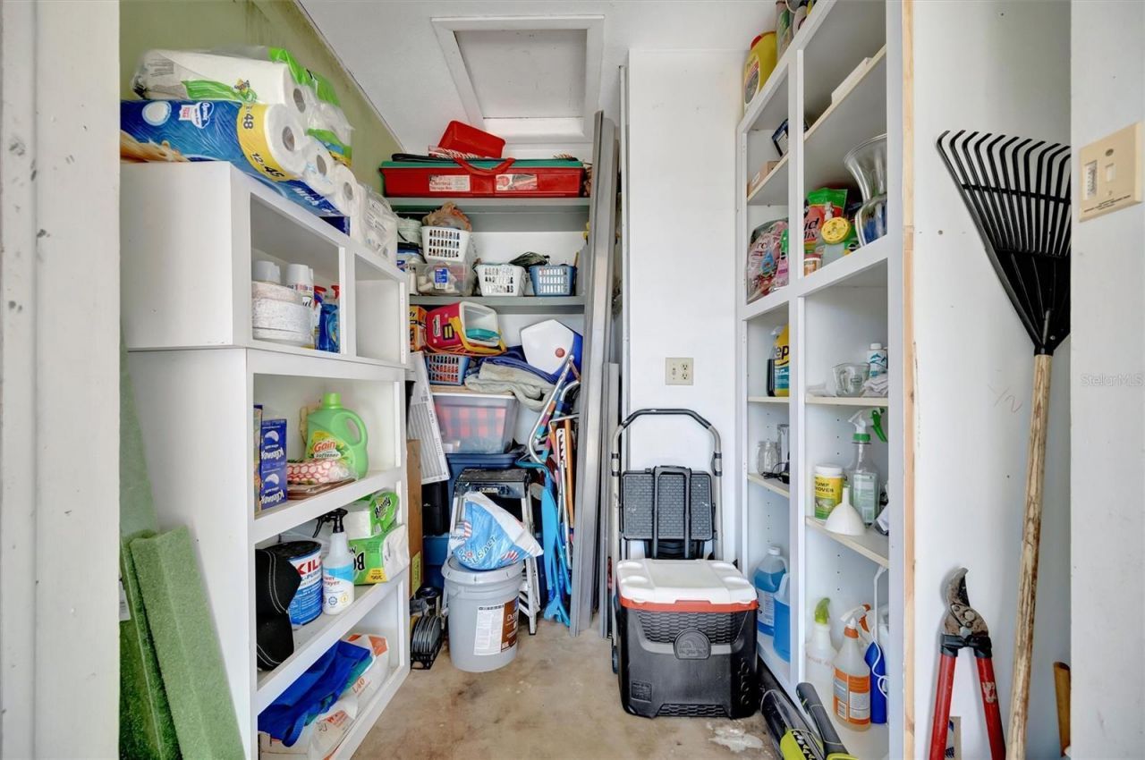 5918 8th Avenue Drive W, Bradenton, FL 34209 Photo