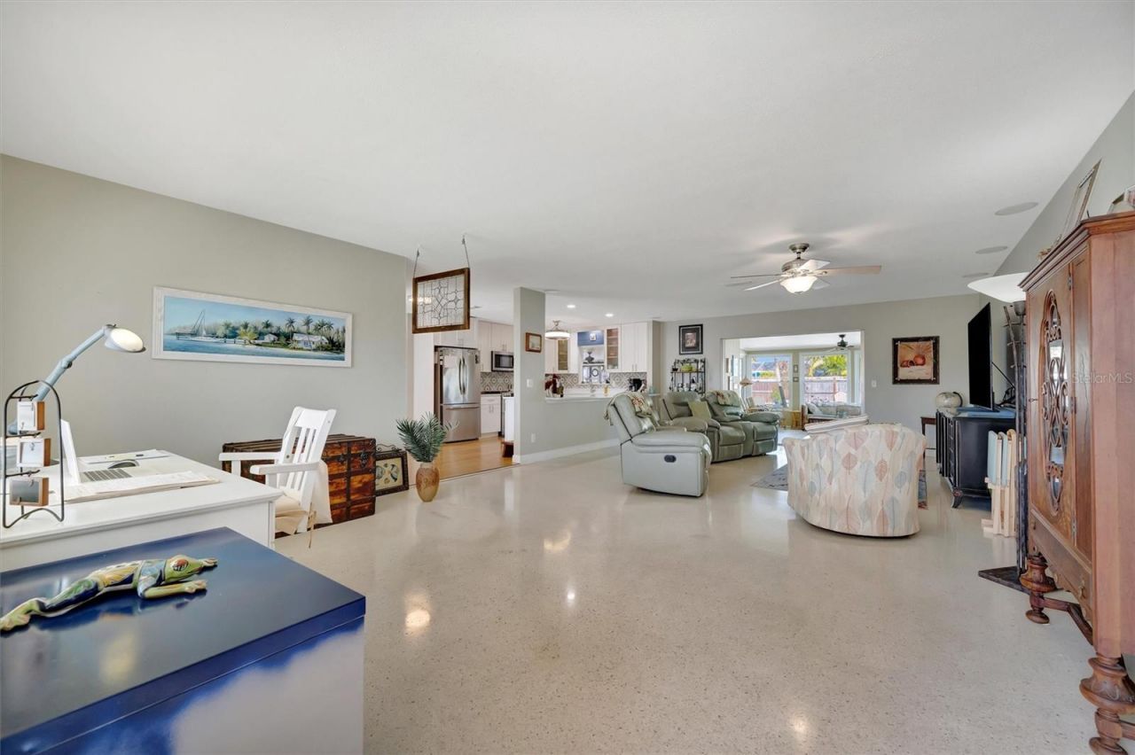 5918 8th Avenue Drive W, Bradenton, FL 34209 Photo