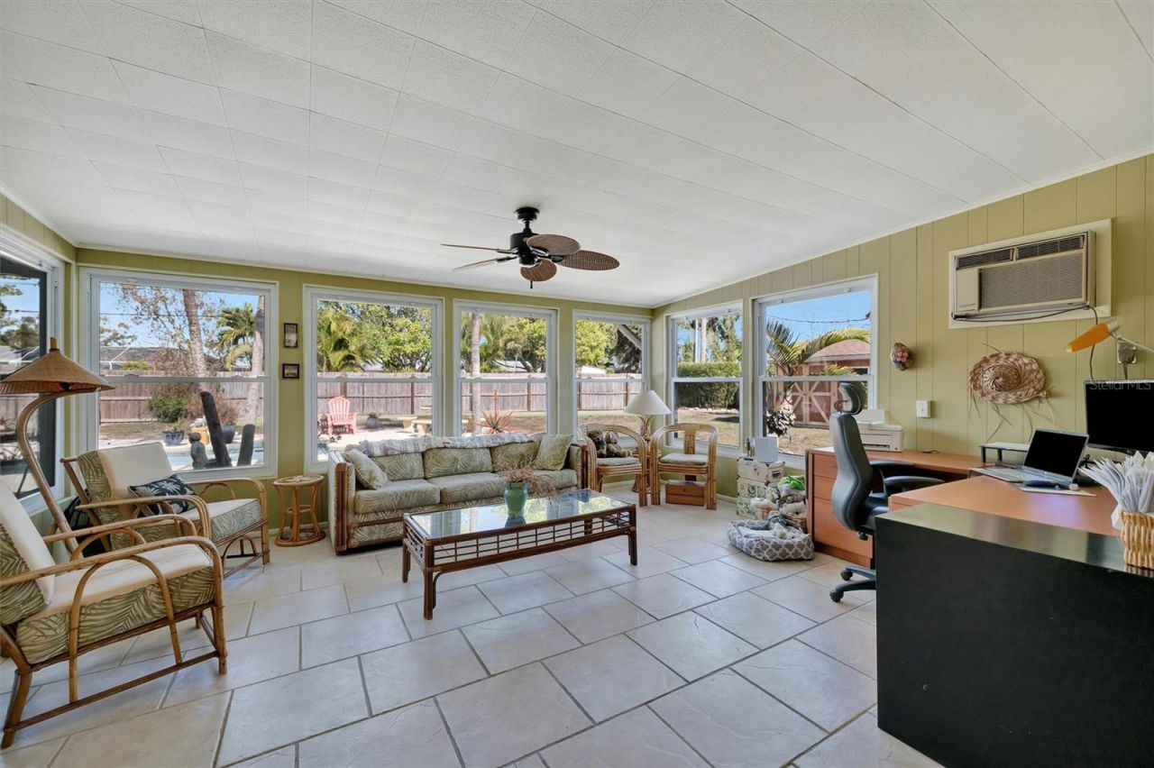 5918 8th Avenue Drive W, Bradenton, FL 34209 Photo