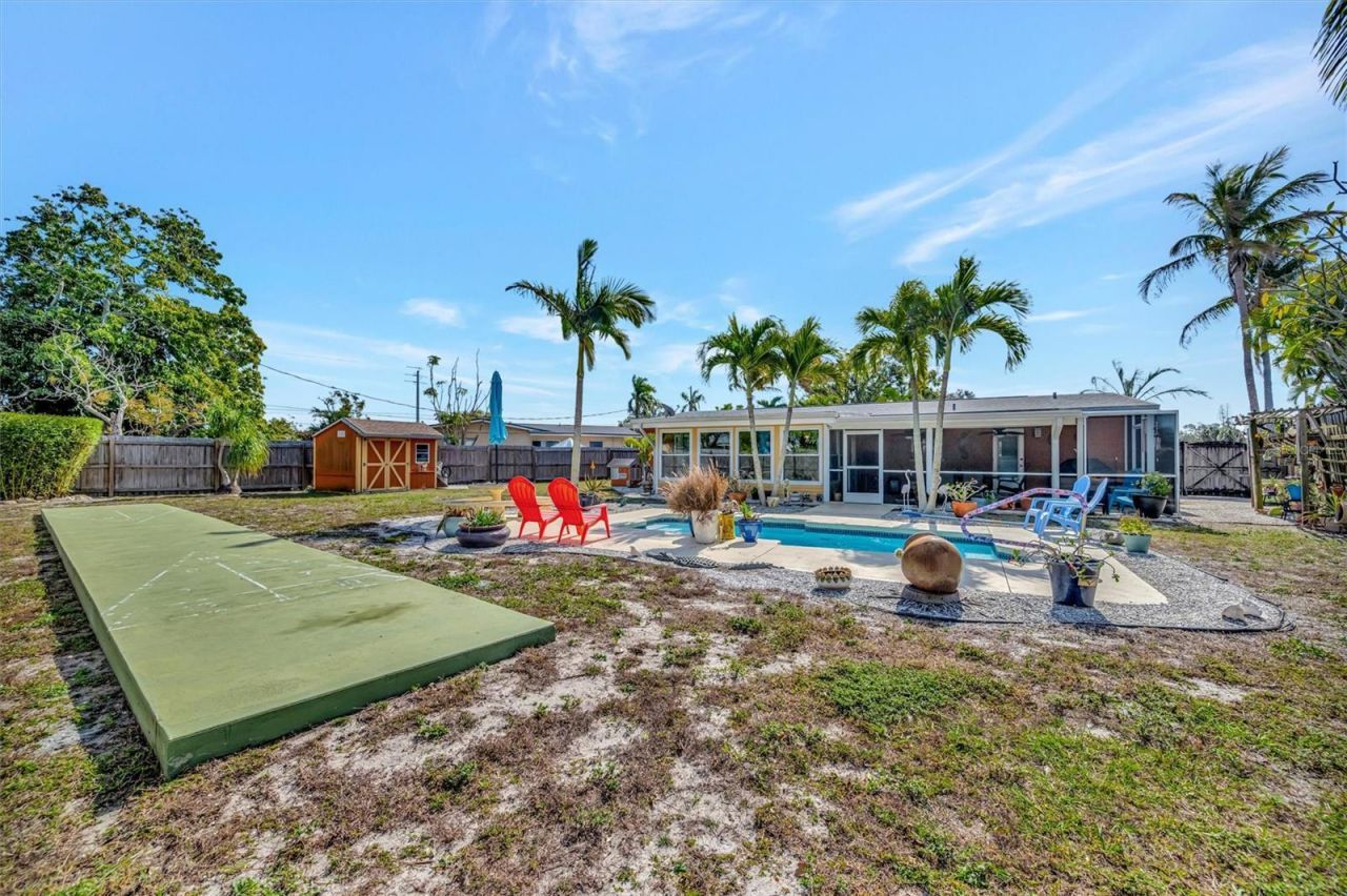 5918 8th Avenue Drive W, Bradenton, FL 34209 Photo