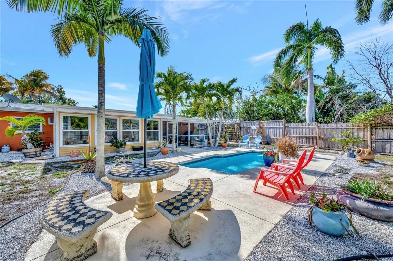 5918 8th Avenue Drive W, Bradenton, FL 34209 Photo