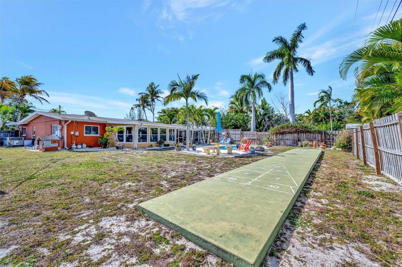 5918 8th Avenue Drive W, Bradenton, FL 34209 Photo