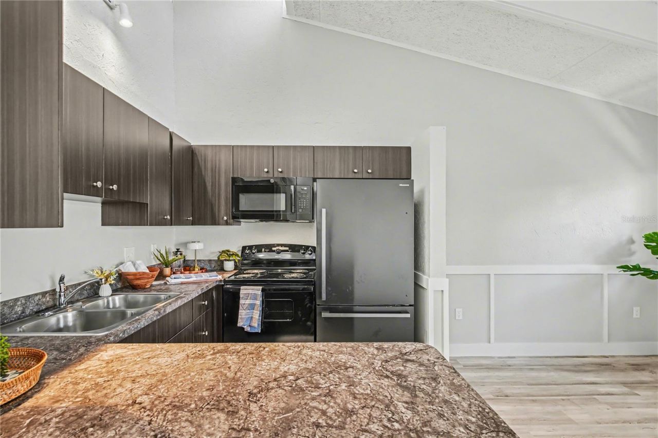 500 N Jefferson Avenue, Unit 5J, Sarasota, FL 34237 Photo