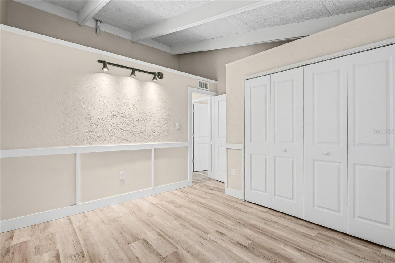 500 N Jefferson Avenue, Unit 5J, Sarasota, FL 34237 Photo