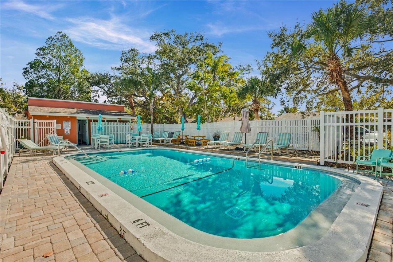 500 N Jefferson Avenue, Unit 5J, Sarasota, FL 34237 Photo