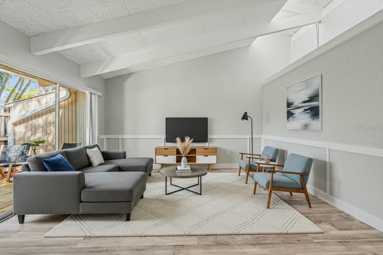 500 N Jefferson Avenue, Unit 5J, Sarasota, FL 34237 Photo