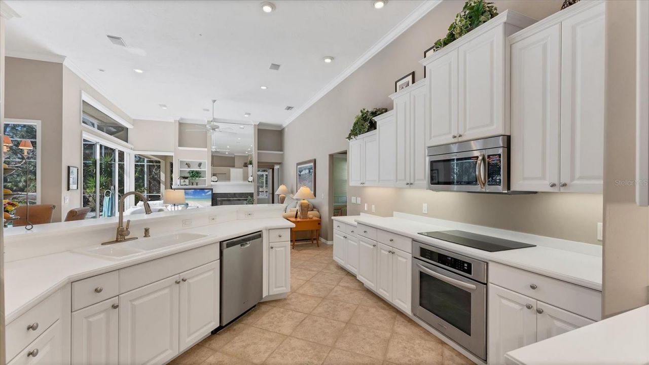 6308 Thorndon Circle, University Park, FL 34201 Photo