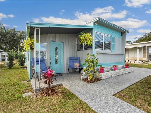 37020 LOIS AVENUE, ZEPHYRHILLS, FL 33542