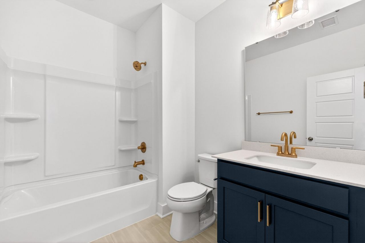 745 Blueway Avenue Photo 21