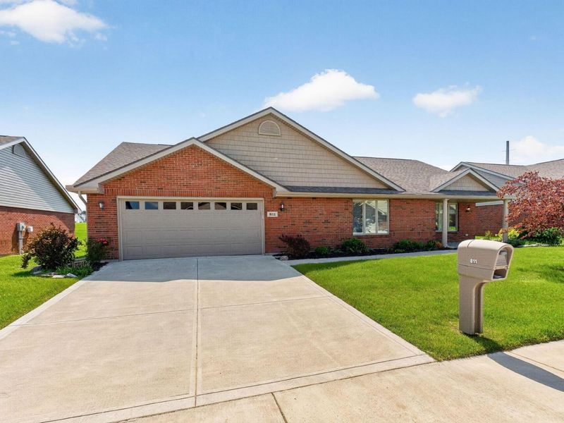 811 Timbers Edge, Marysville, OH 43040 Photo 1