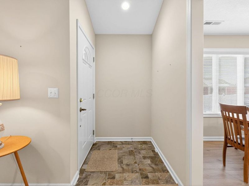 811 Timbers Edge, Marysville, OH 43040 Photo 4