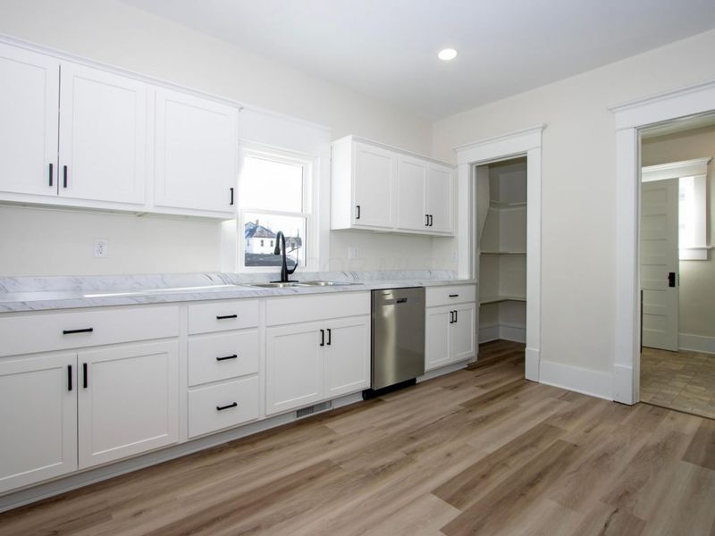 123 S Spring Street , Loudonville, OH 44842 Photo 8