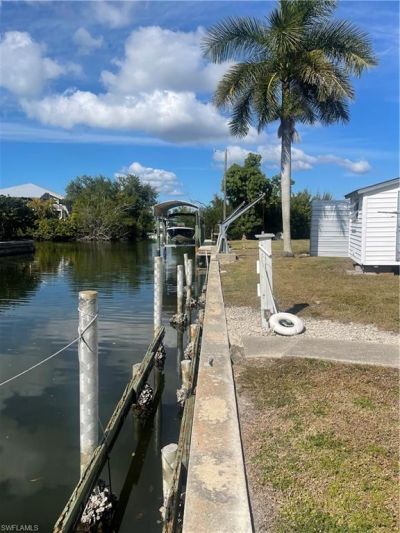 2661 Bamboo St, Saint James City, FL 33956 Photo