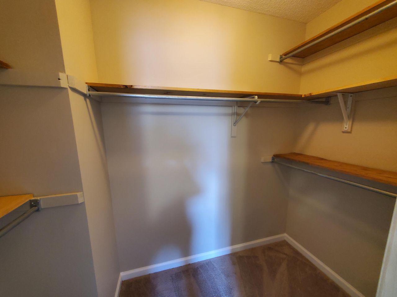 381 Arlington Drive Photo 16