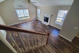 381 Arlington Drive photo 4