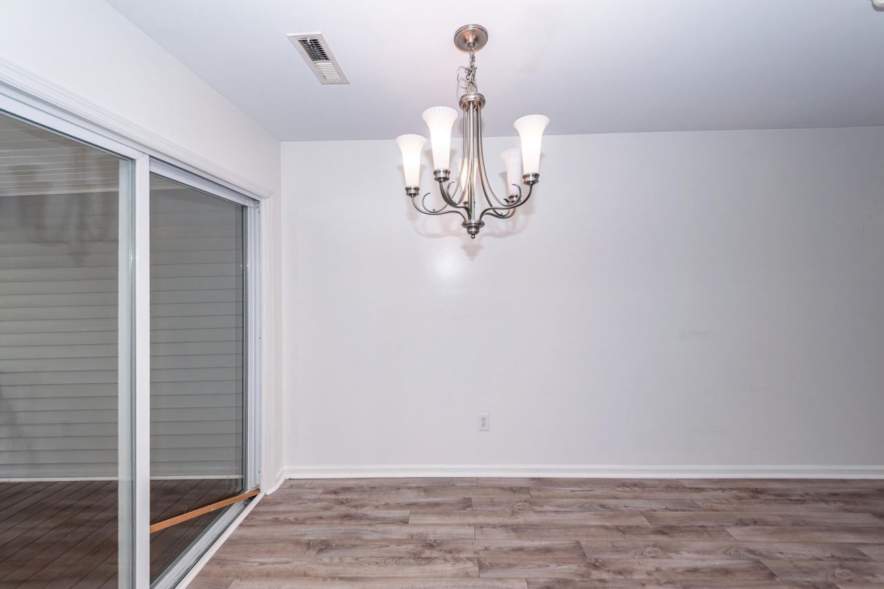 444 Doane Way Photo 11