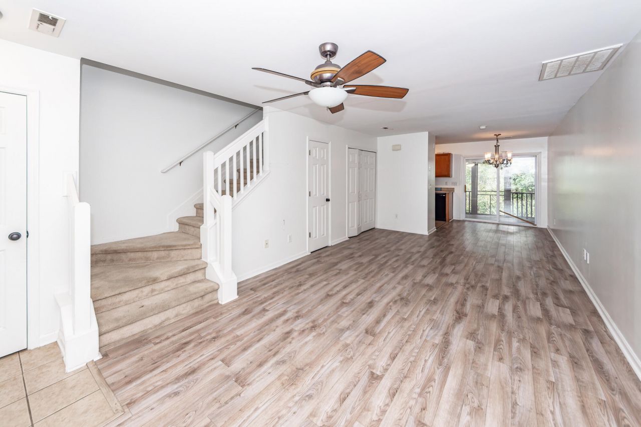 444 Doane Way Photo 5