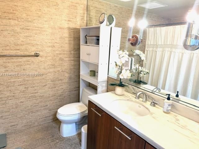 50 Biscayne Blvd , Unit 705, Miami, FL 33132 Photo