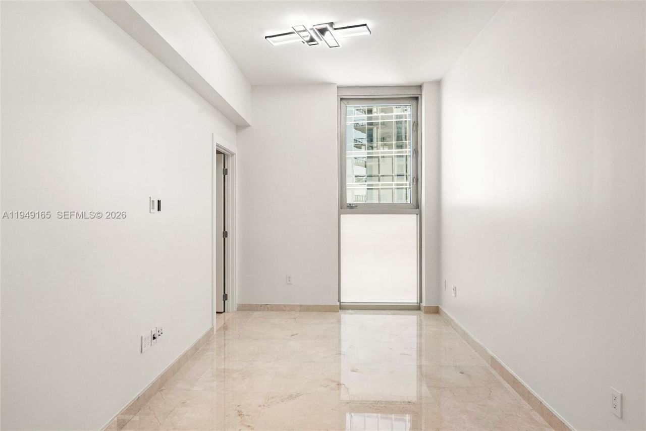 17001 Collins Ave, Unit 4208, Sunny Isles Beach, FL 33160 Photo