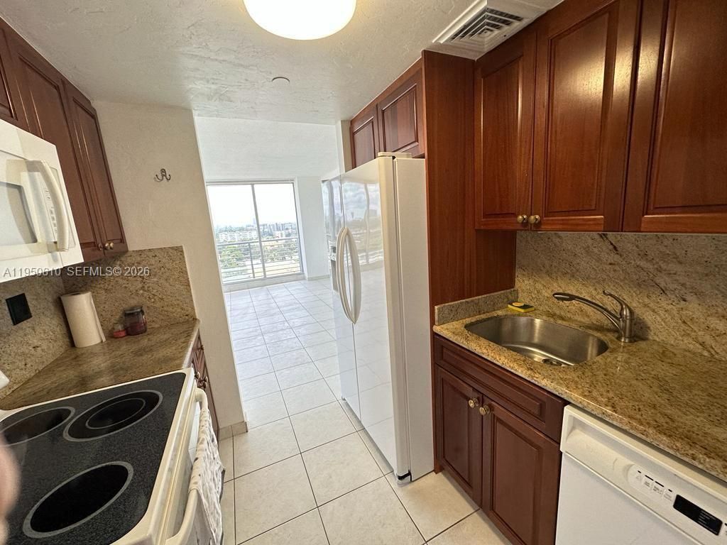 1720 Harrison St , Unit 9A, Hollywood, FL 33020 Photo