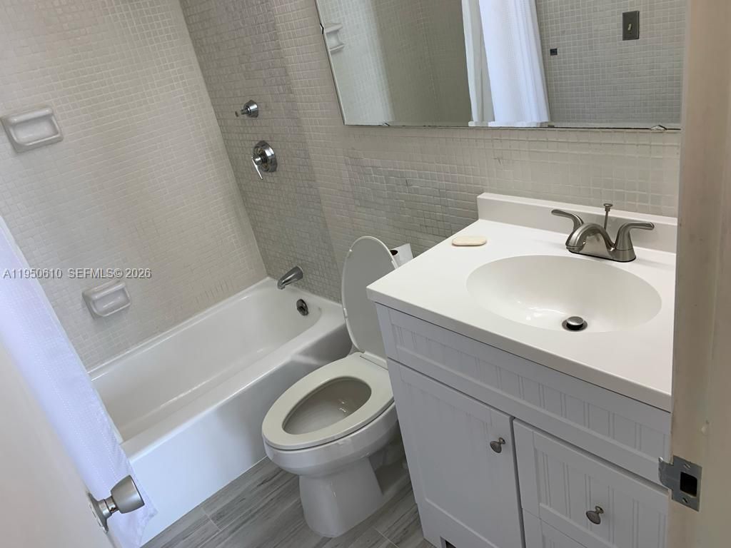 1720 Harrison St , Unit 9A, Hollywood, FL 33020 Photo