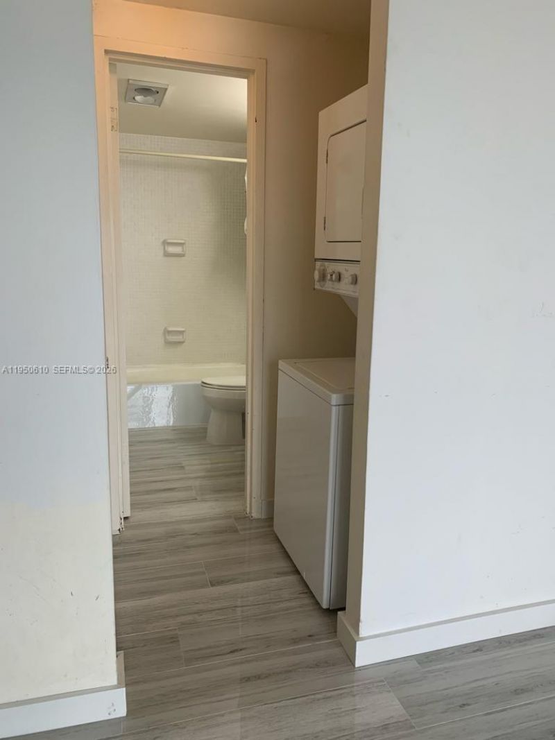 1720 Harrison St , Unit 9A, Hollywood, FL 33020 Photo