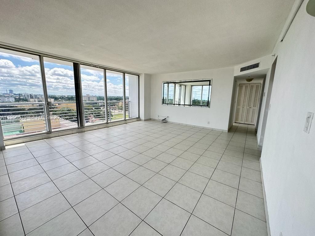 1720 Harrison St , Unit 9A, Hollywood, FL 33020 Photo