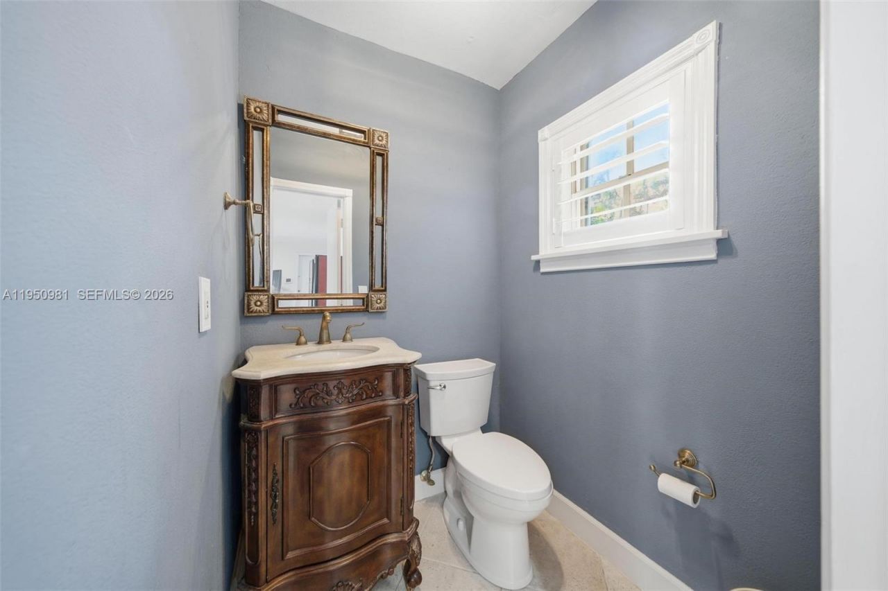 6801 SW 126th Ter, Pinecrest, FL 33156 Photo