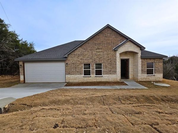 2507 Lakeridge Drive, Granbury, TX 76048