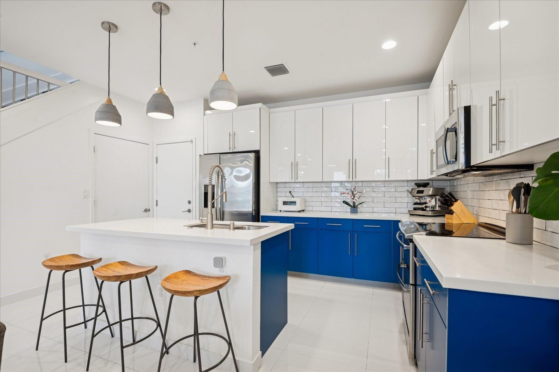 2610 NE 213th Street, Unit 110, Miami, FL 33180 Photo