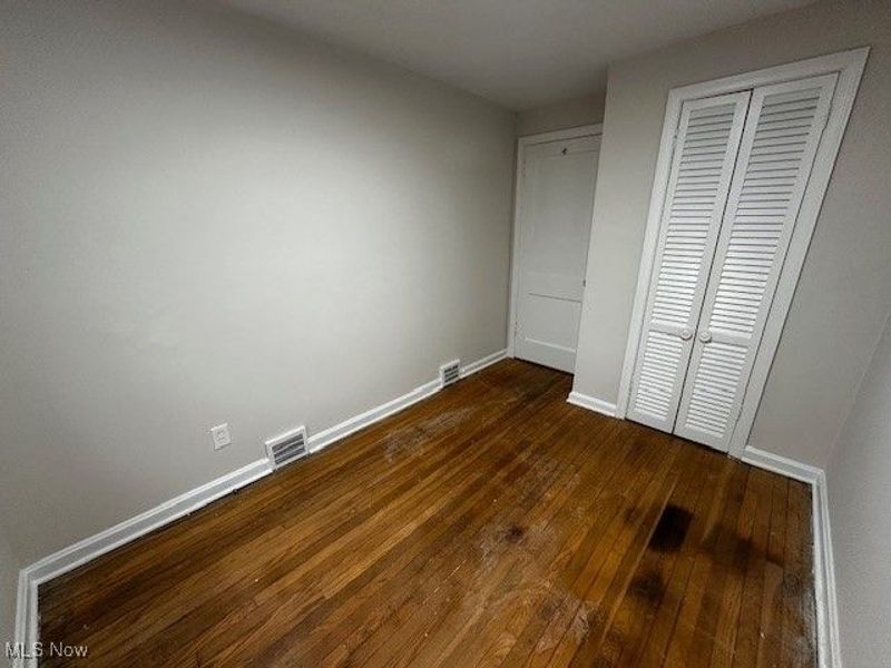 4042 Northfield Road, Highland Hills, OH 44122 Photo 18