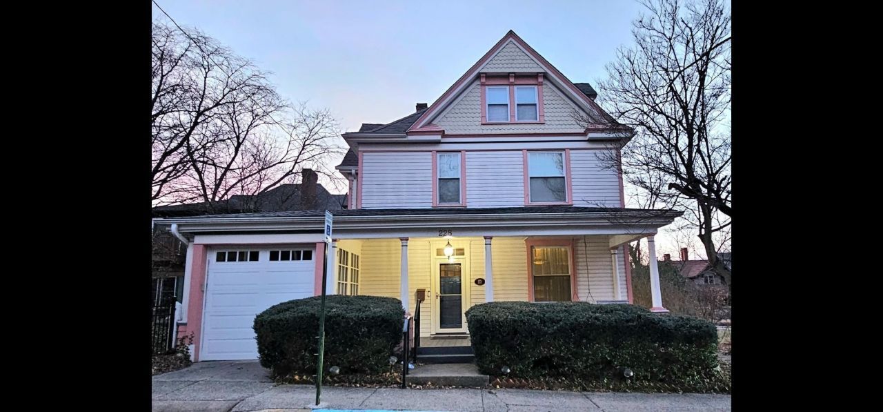 228 Morris Street, Morgantown, WV 26501 Main Photo