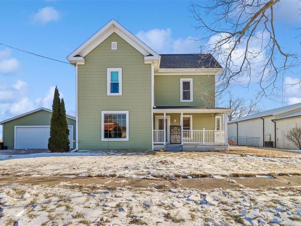 207 N High Street, Baxter, IA 50028