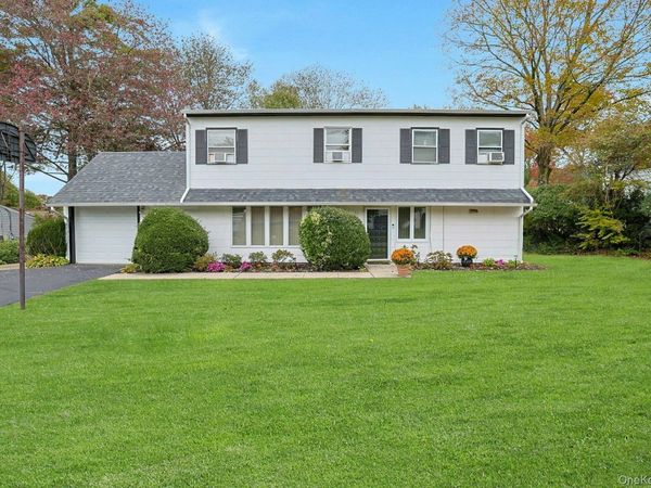 32 Lambert Lane, New Rochelle, NY 10804