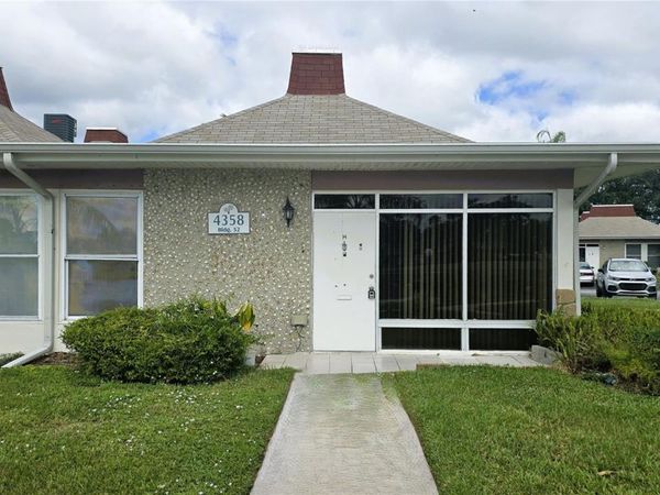 4358 TAHITIAN GARDENS CIRCLE, Unit H, HOLIDAY, FL 34691