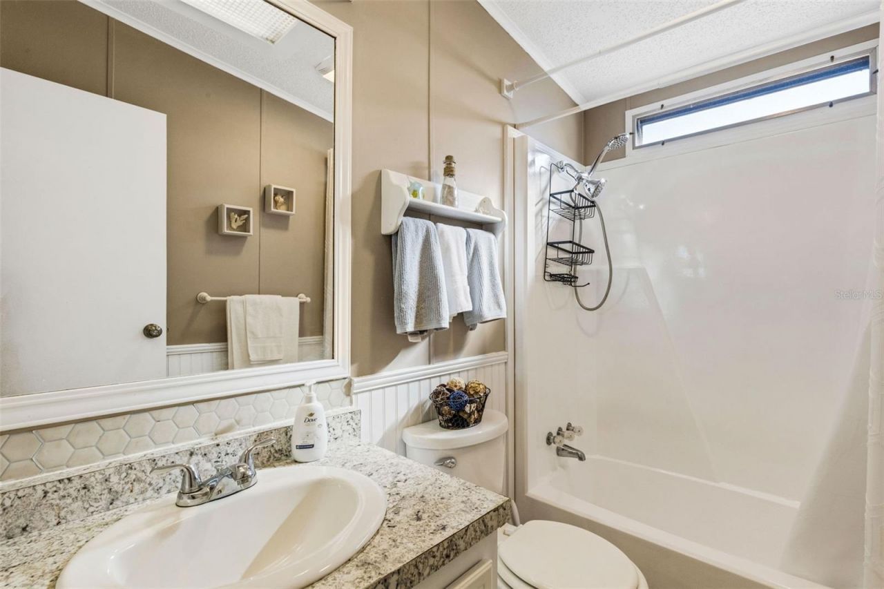 70 Mockingbird Lane, Ellenton, FL 34222 Photo