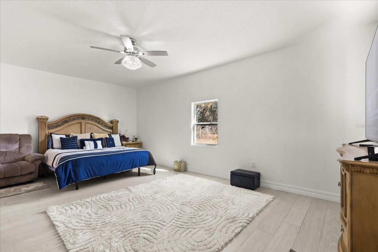 812 Chastain Road, Seffner, FL 33584 Photo