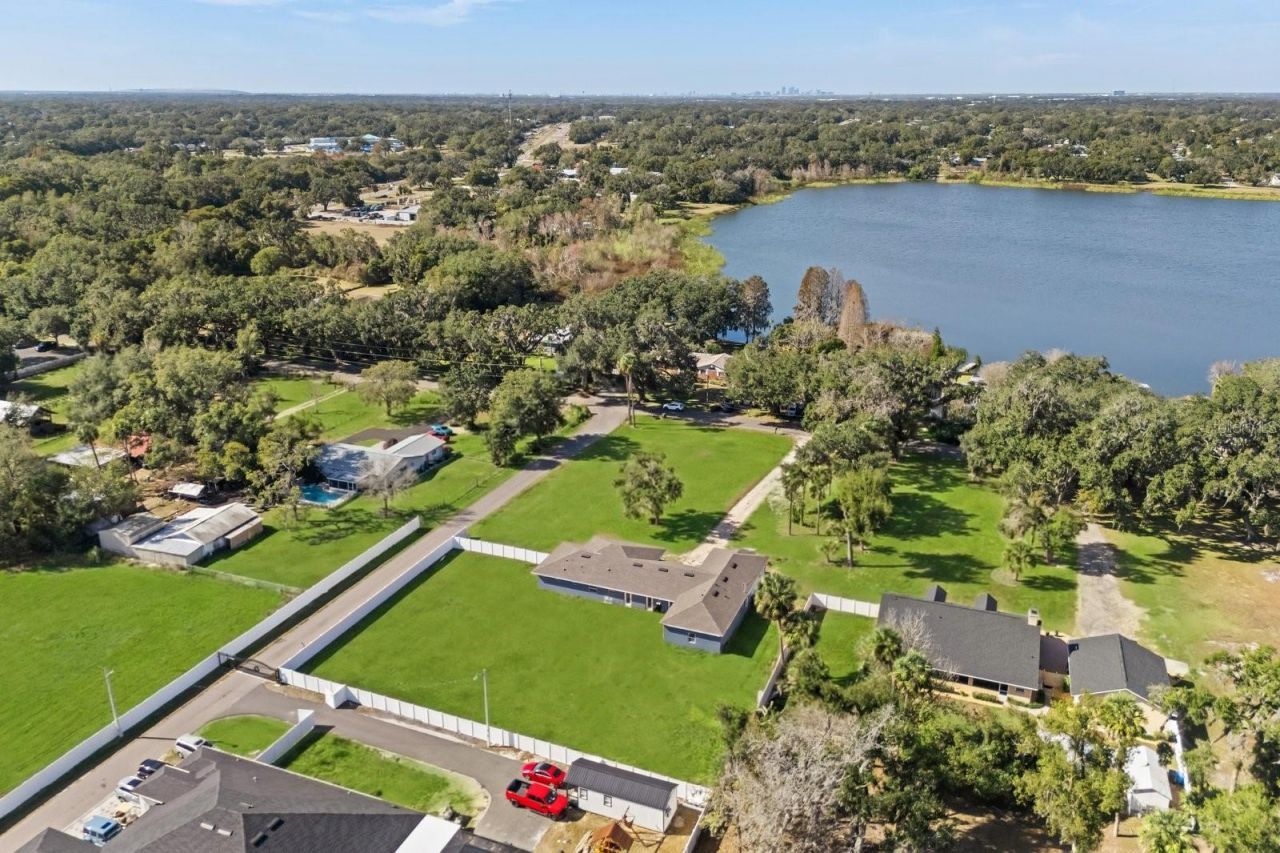 812 Chastain Road, Seffner, FL 33584 Photo