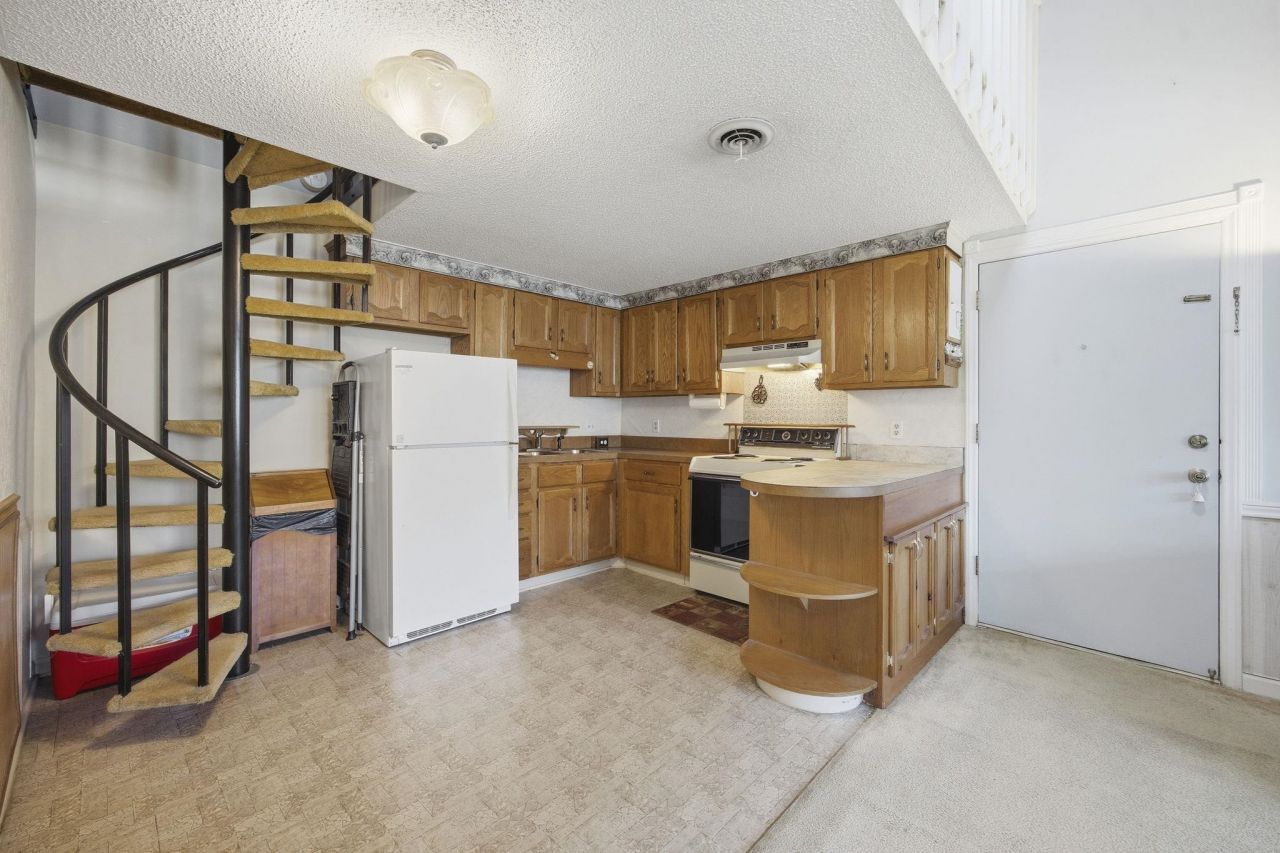 1202 Benna Dr. Photo 9