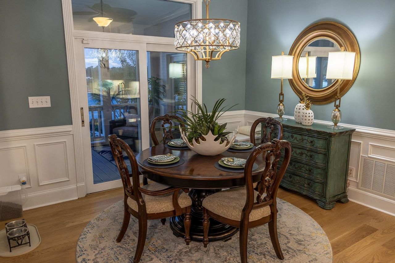 4894 Eastport Blvd.  Photo 14